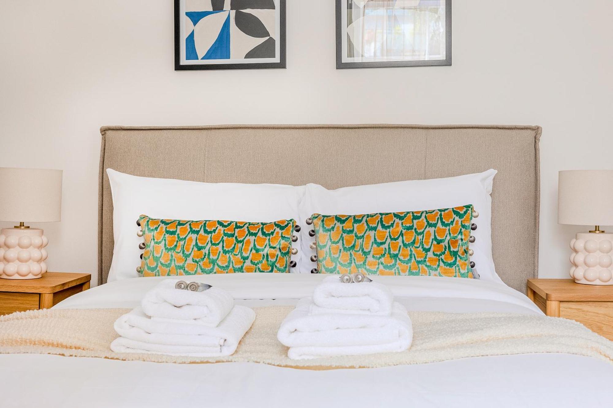 Apartamento Large & Charming 5br House Near Kensington Olympia Londres