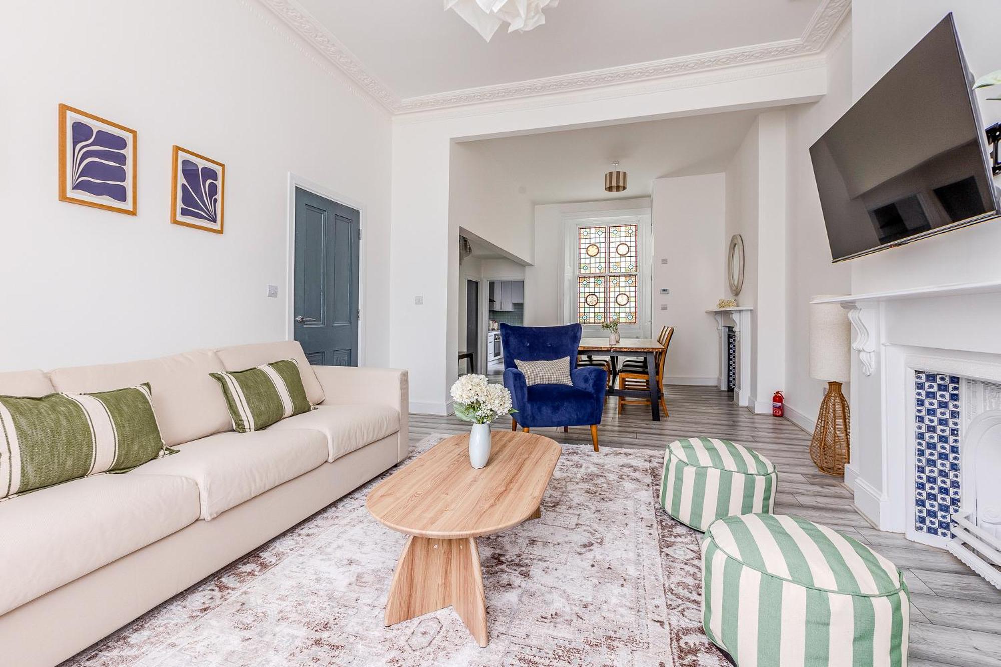 Large & Charming 5br House Near Kensington Olympia Apartamento *